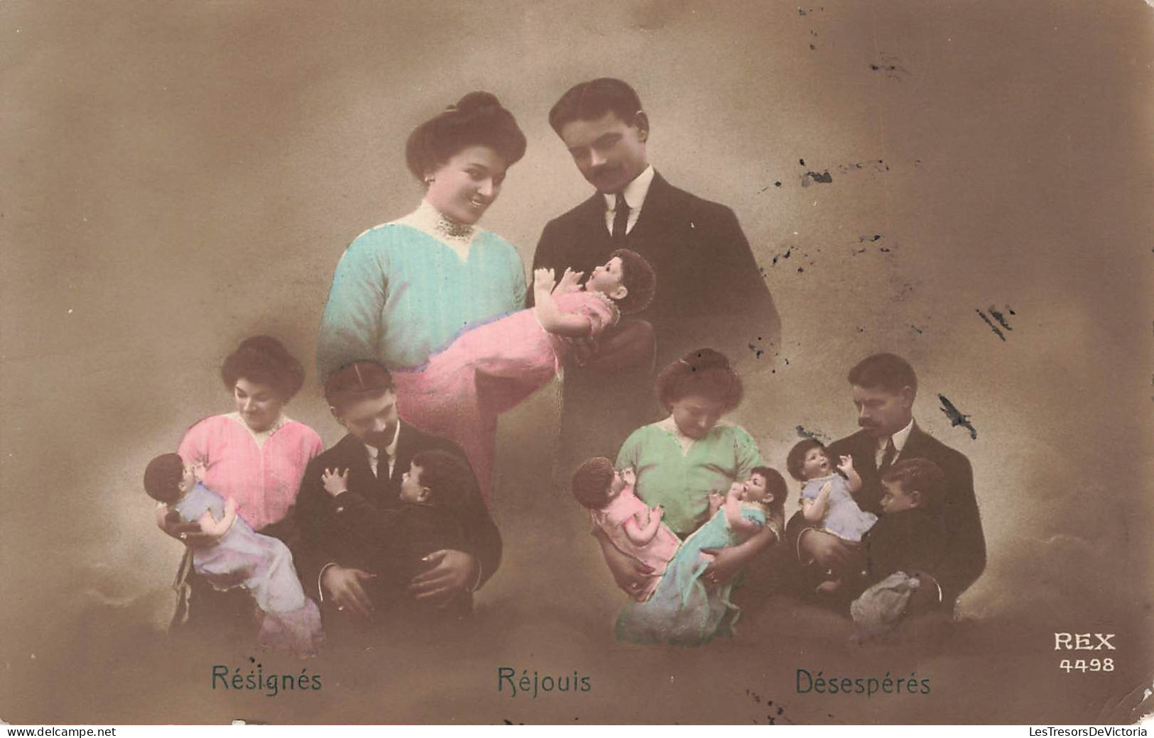 COUPLES - Couple Avec Leurs Enfants - Résignés - Réjouis - Désespérés - Carte Postale Ancienne - Coppie