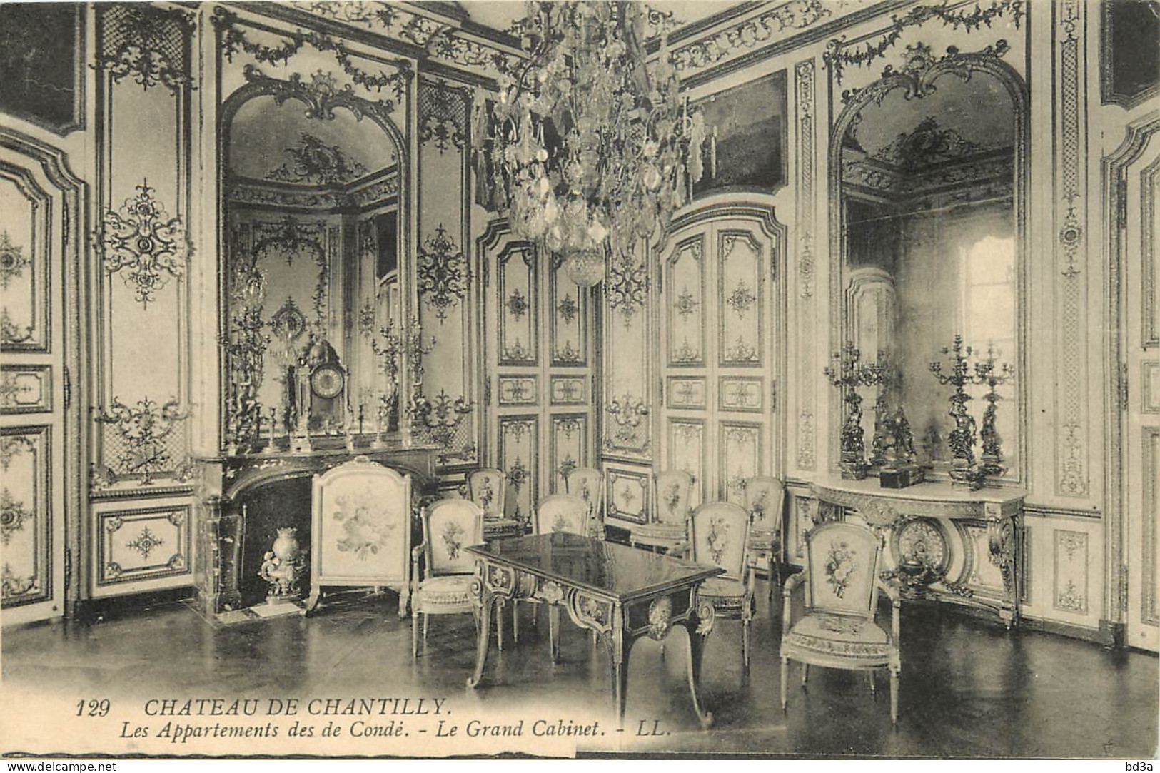 60 - CHÂTEAU DE CHANTILLY - APPARTEMENTS DES DUCS DE COMDE - Chantilly