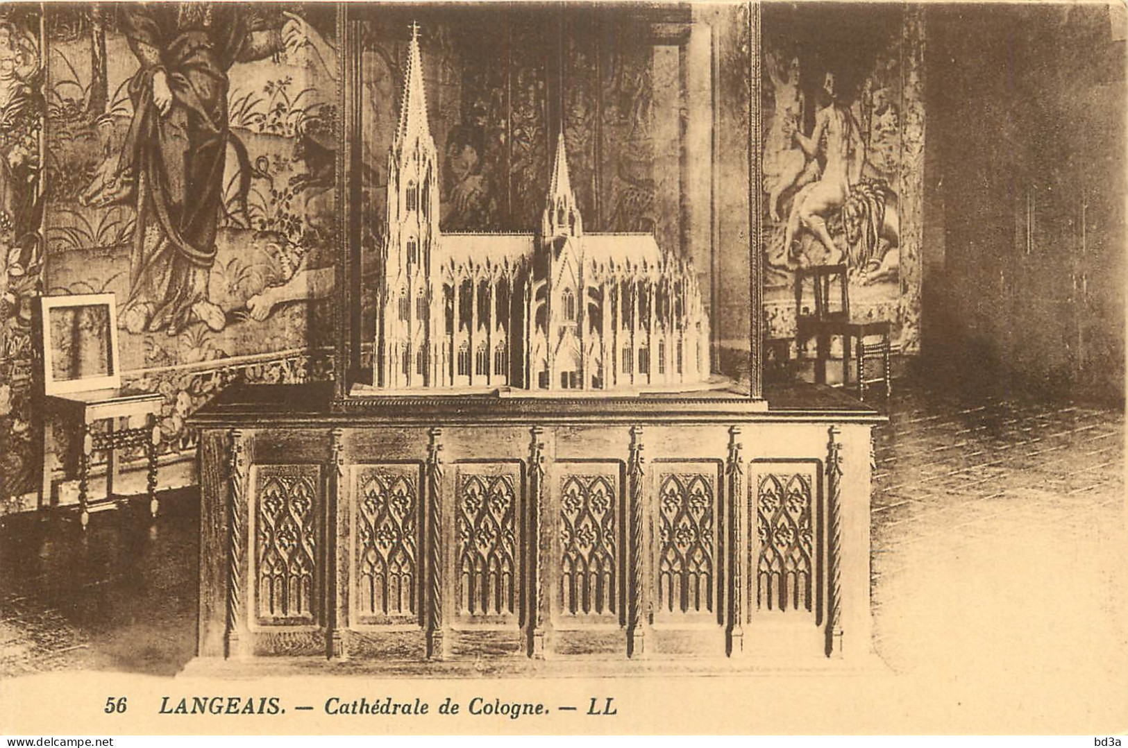 37 -  LANGEAIS - LE CHÂTEAU - CATHEDRALE DE COLOGNE - Langeais