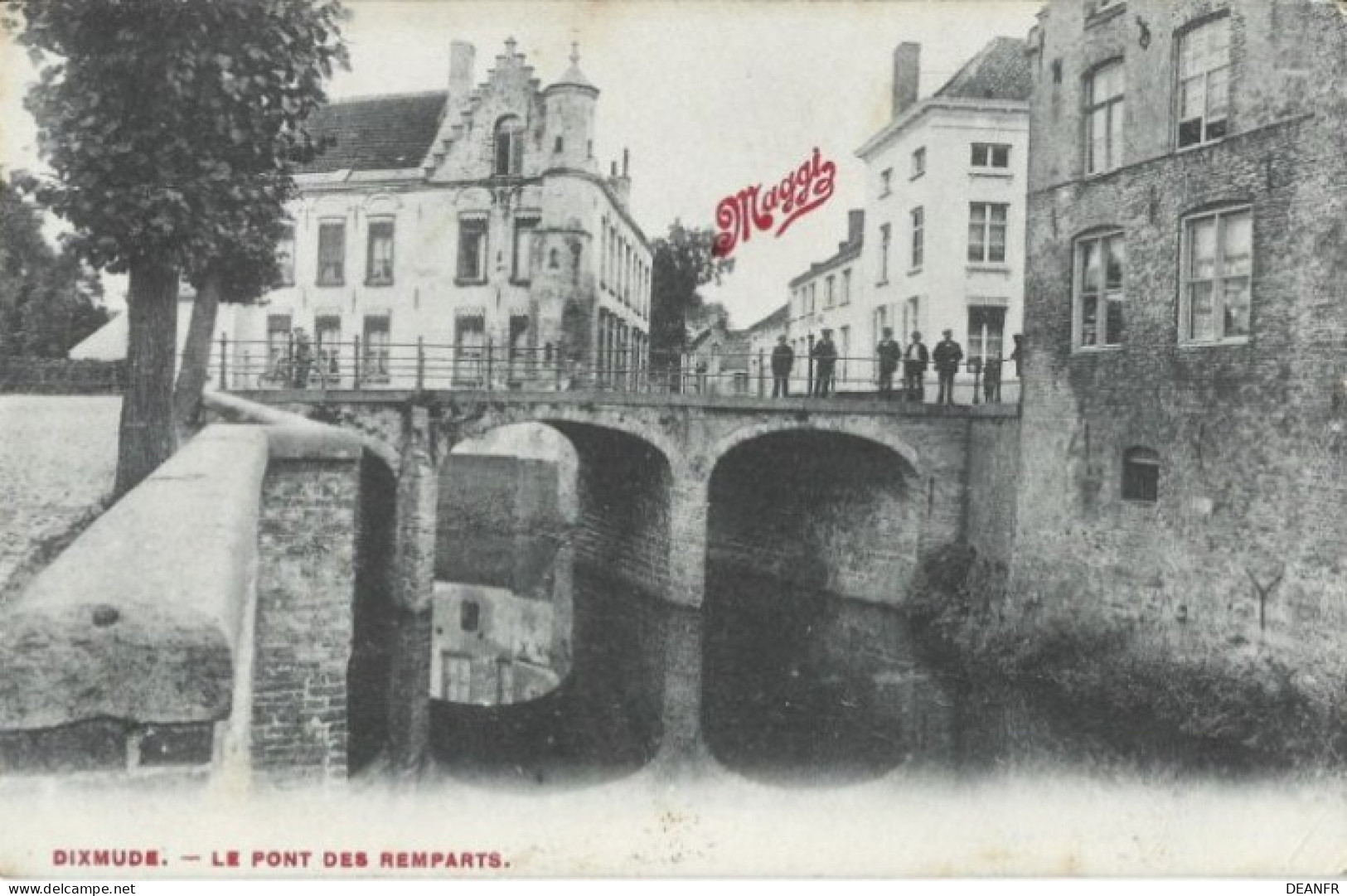 DIXMUDE : Le Pont Des Remparts. - Diksmuide
