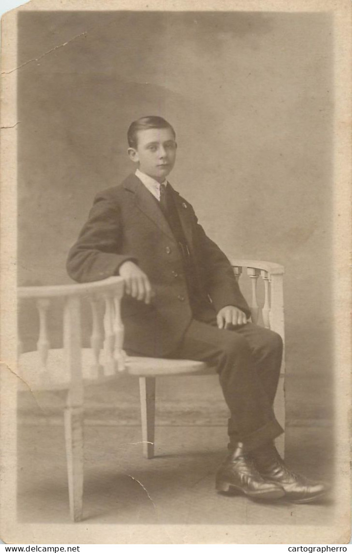 Social History Souvenir Photo Postcard Elegant Man Haircut - Photographs