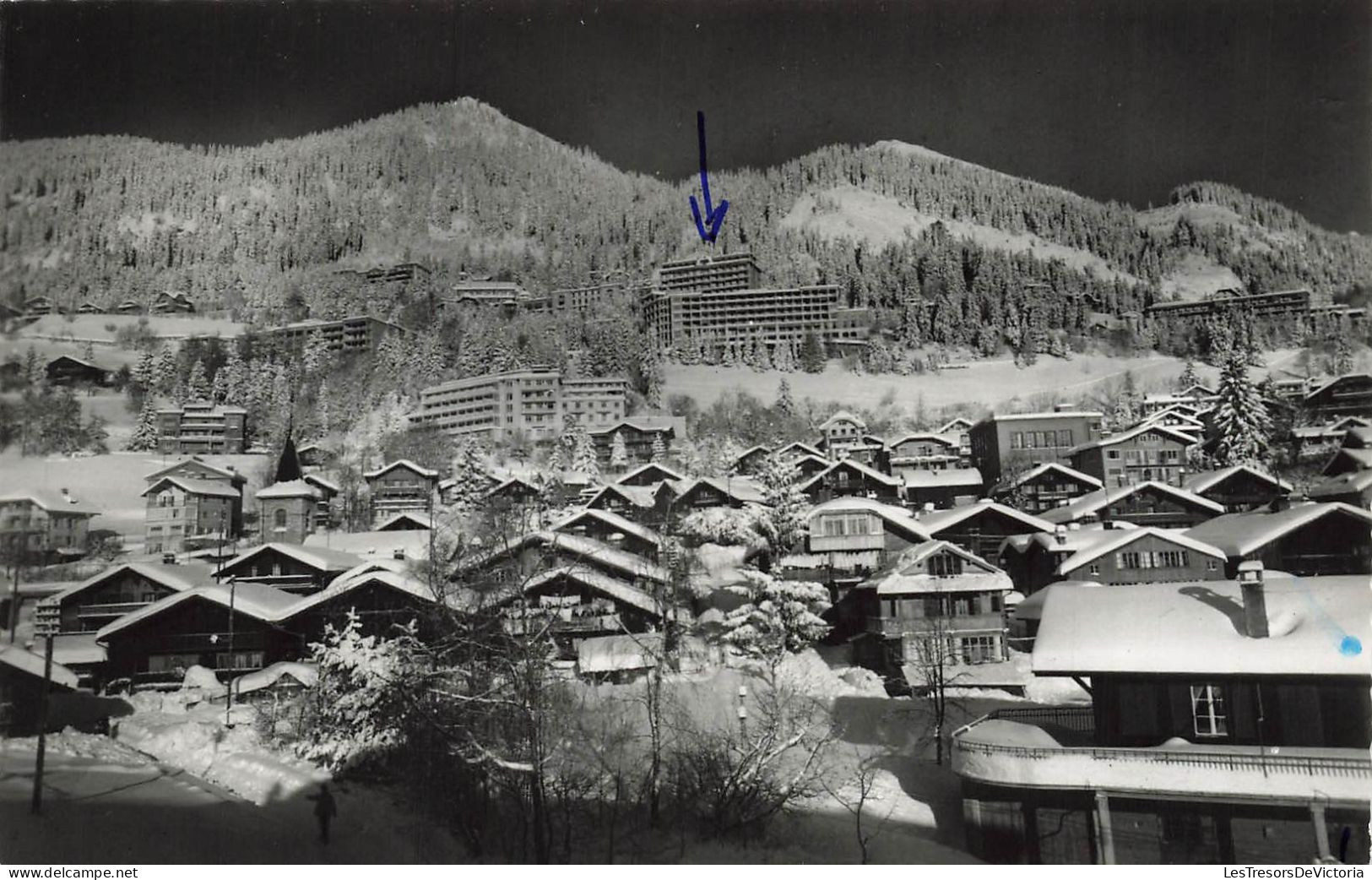 SUISSE - Leysin - Vue Générale - Vue Sur Une Partie De La Ville  - Carte Postale - Leysin