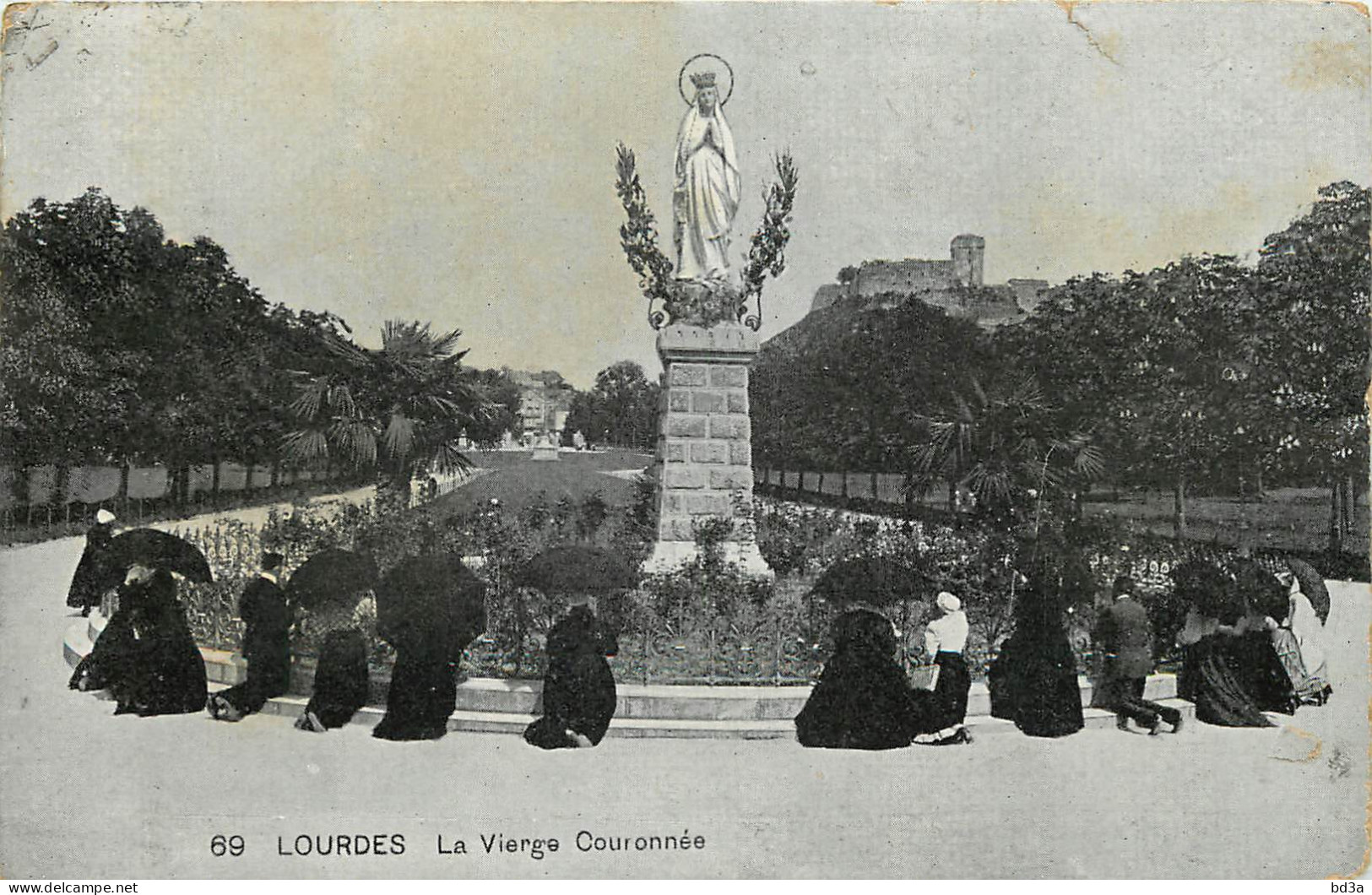 65 - LOURDES La Vierge Couronnée - Lourdes