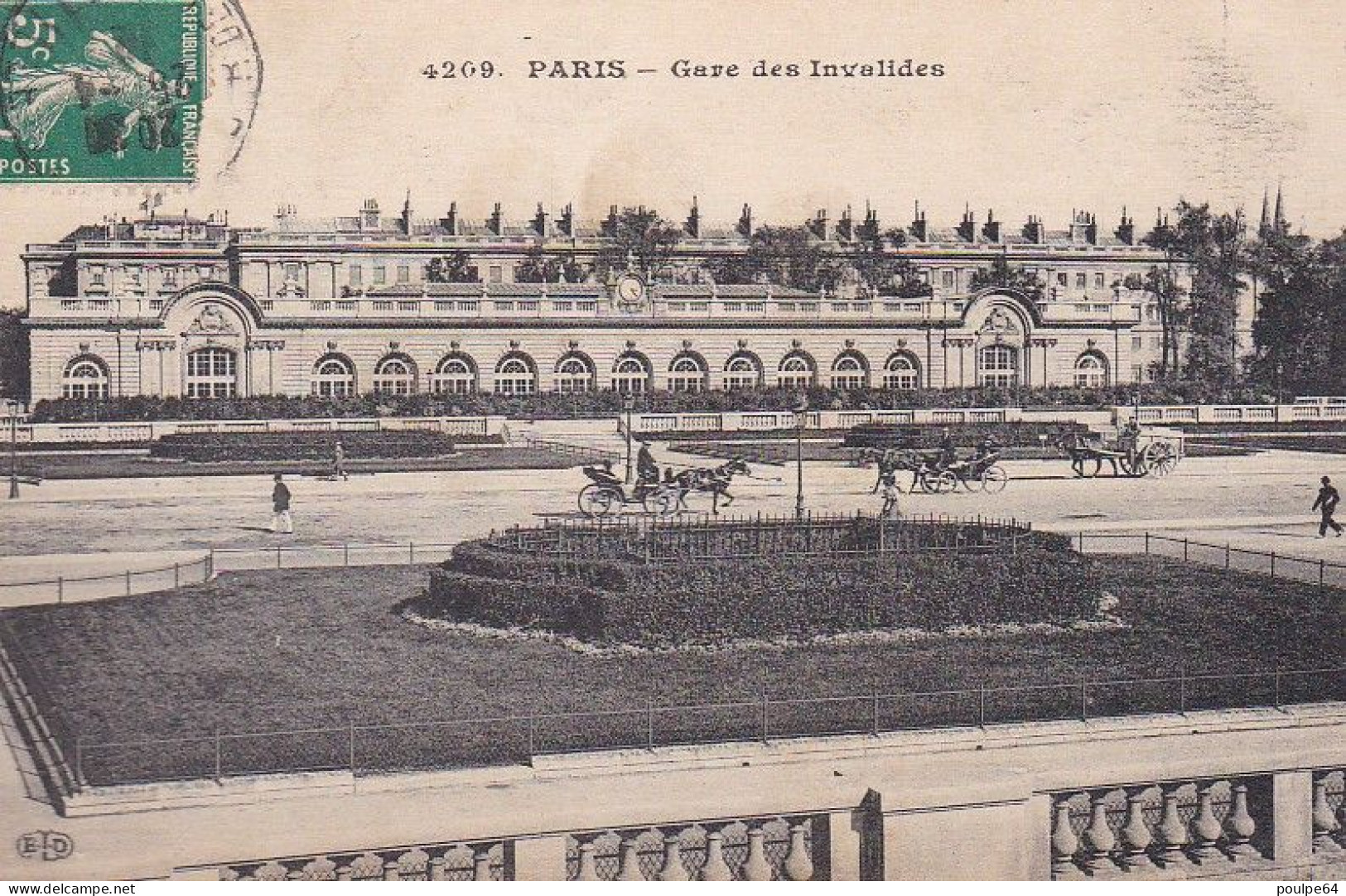 La Gare Des Invalides : Vue Extérieure - (7-ème Arrondissement) - Metro, Estaciones