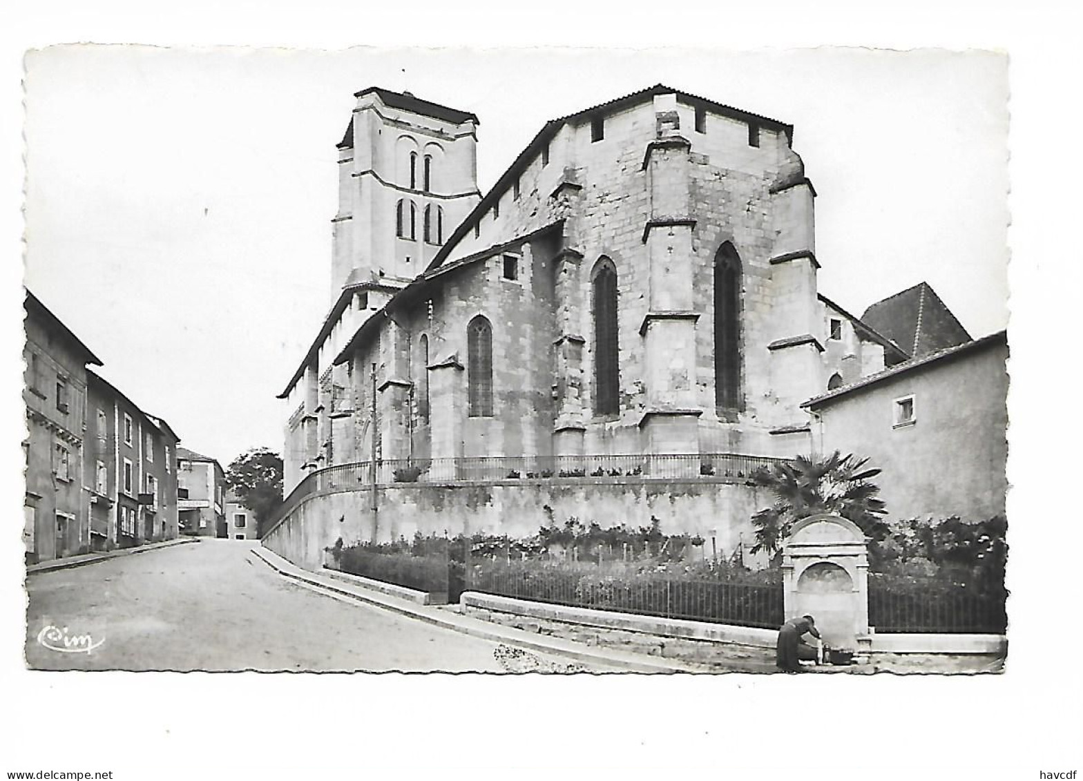 CPSM - Format 9 X 14 Cm - édit. CIM - SAINT-ASTIER - Eglise Du XIIè S. - Altri & Non Classificati