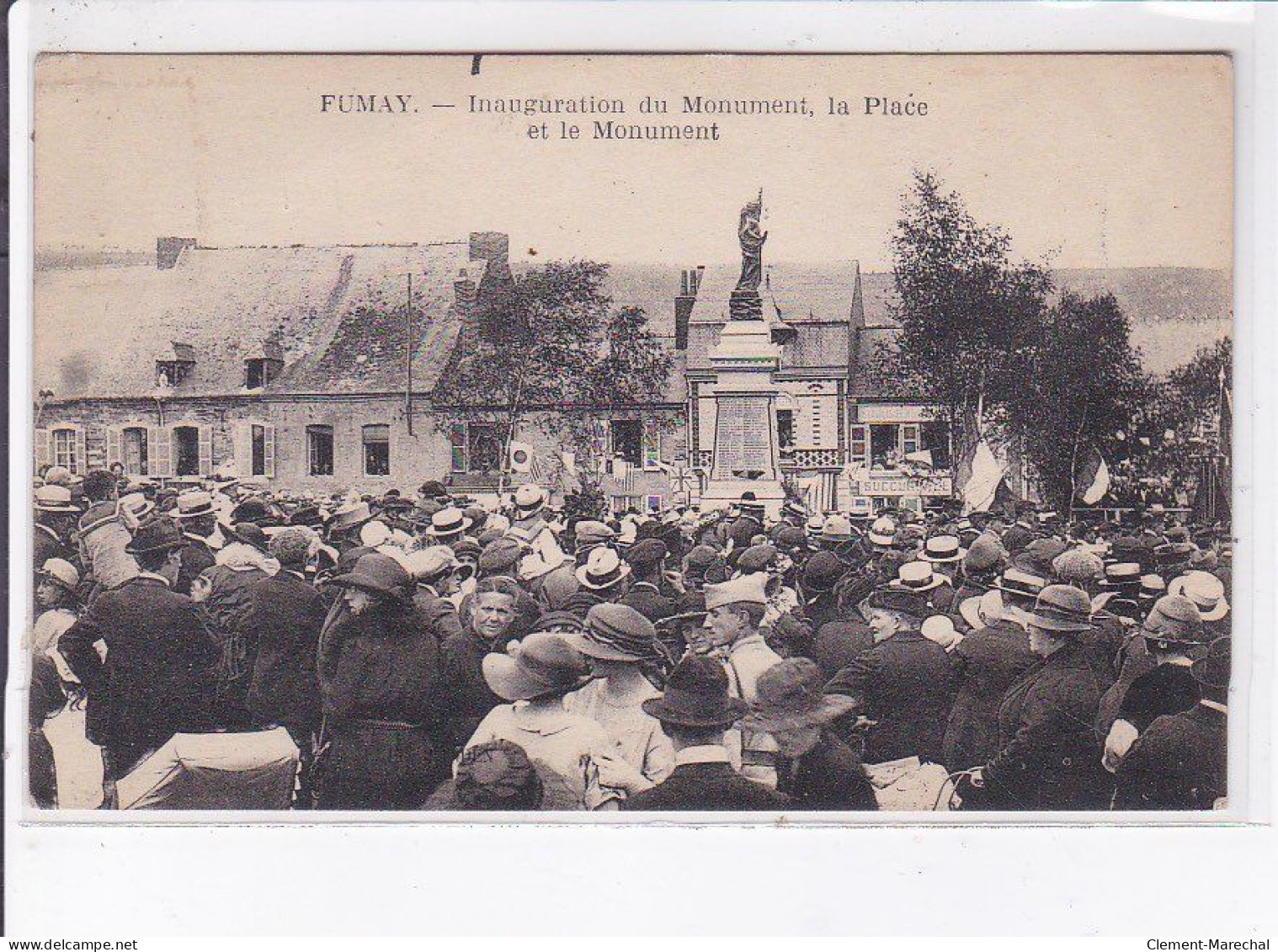 FUMAY: Inauguration Du Monument, La Place Et Le Monument - Très Bon état - Fumay