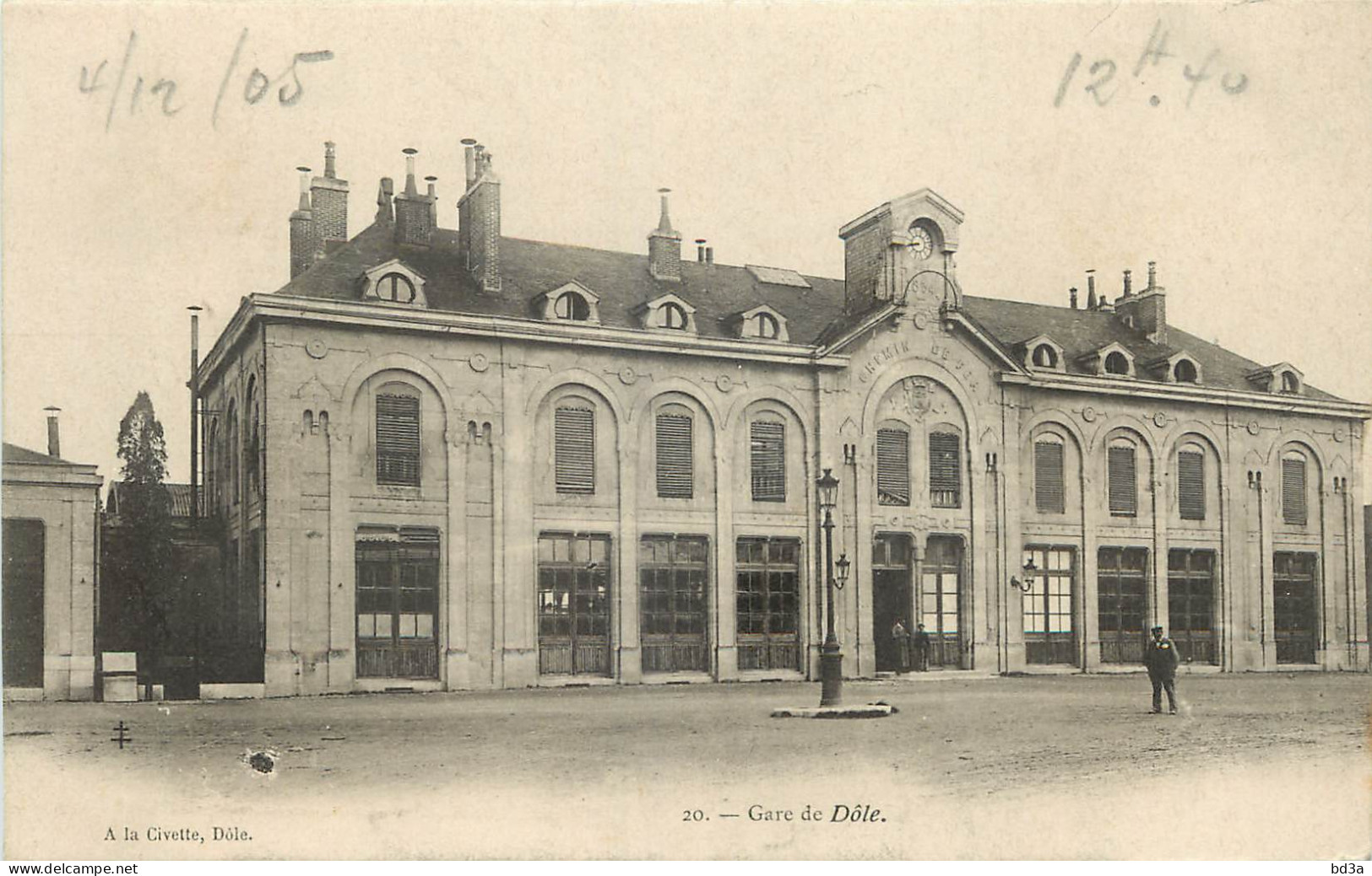 39 - GARE DE DOLE  - Dole