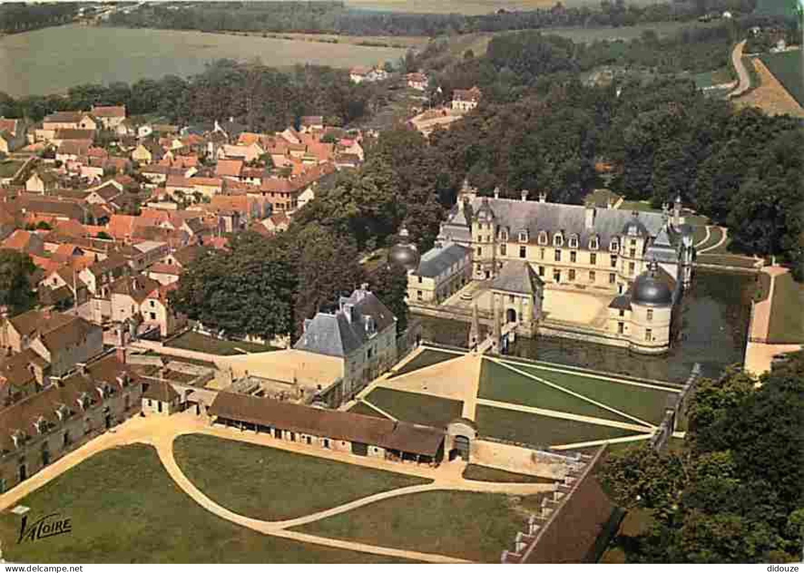 Chateaux - Château De Tanlay - Vue Aérienne - Yonne - Bourgogne - Carte Neuve - CPM - Voir Scans Recto-Verso - Kastelen