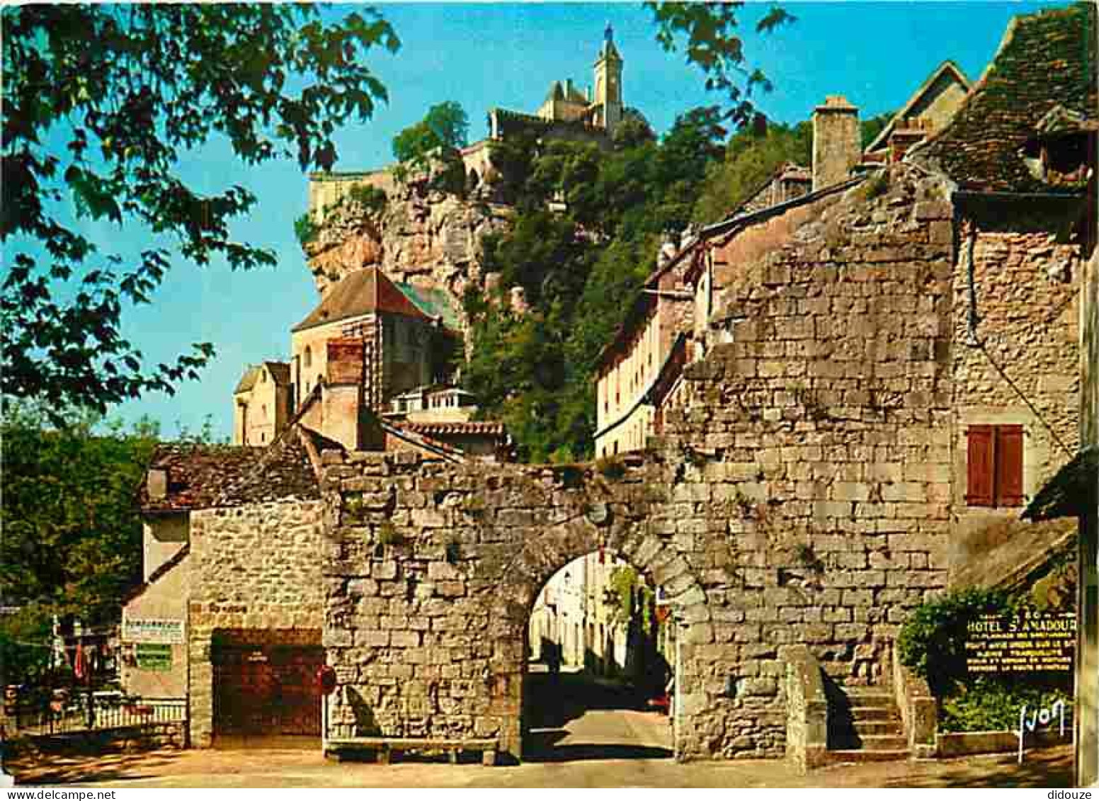 46 - Rocamadour - La Porte Du Figuier Et Le Château - CPM - Voir Scans Recto-Verso - Rocamadour