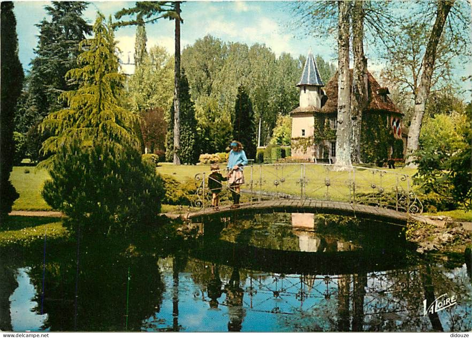 28 - Chartres - Le Jardin D'Horticulture - CPM - Voir Scans Recto-Verso - Chartres