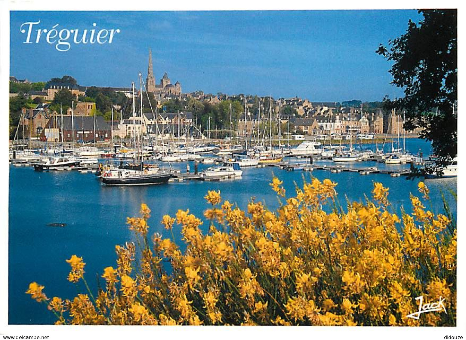 22 - Tréguier - Le Port En Eau Profonde Et La Cathédrale - Bateaux - Flamme Postale De Roscoff - CPM - Voir Scans Recto- - Tréguier