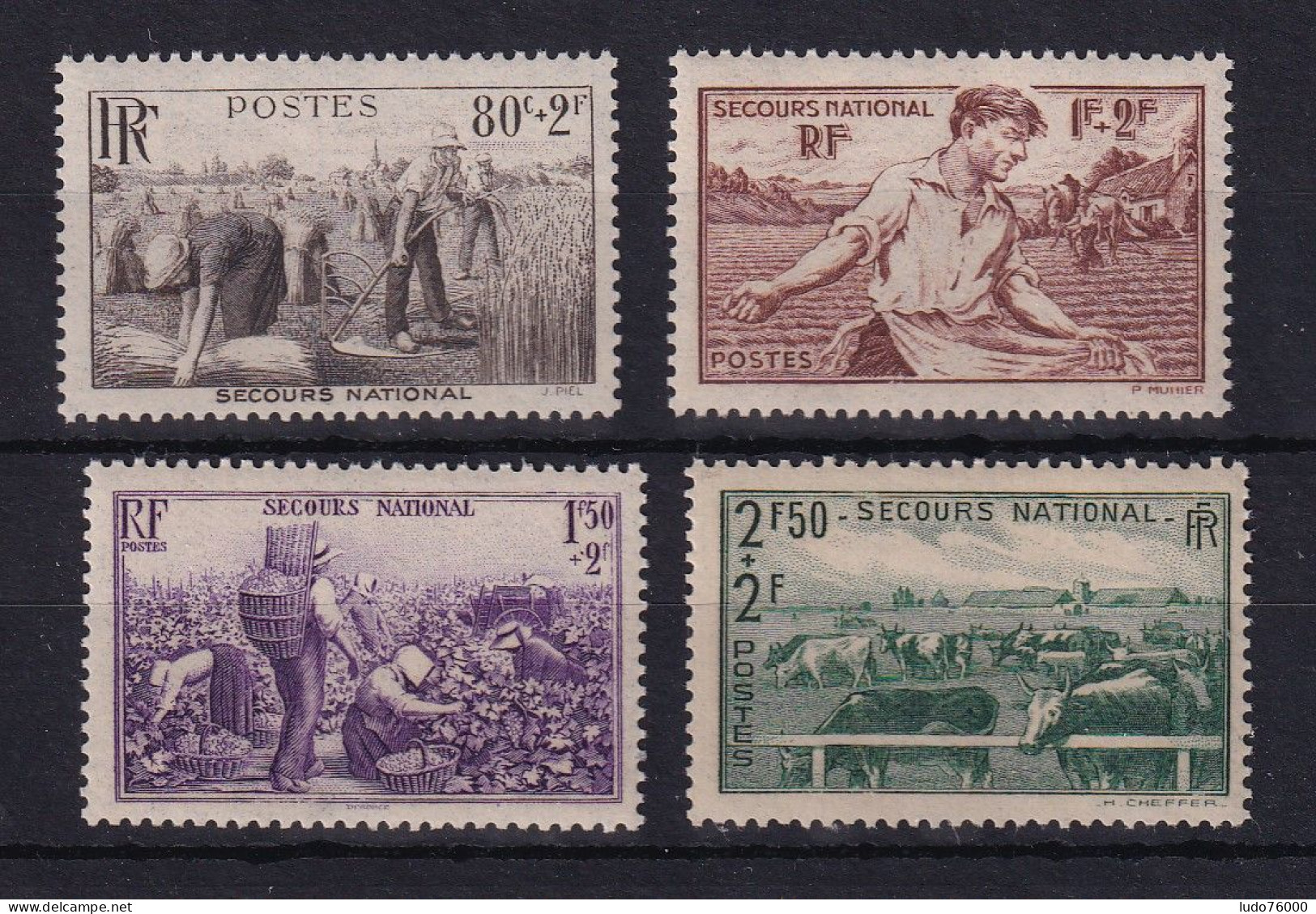 D 810 / N° 466/469 NEUF** COTE 22€ - Collections