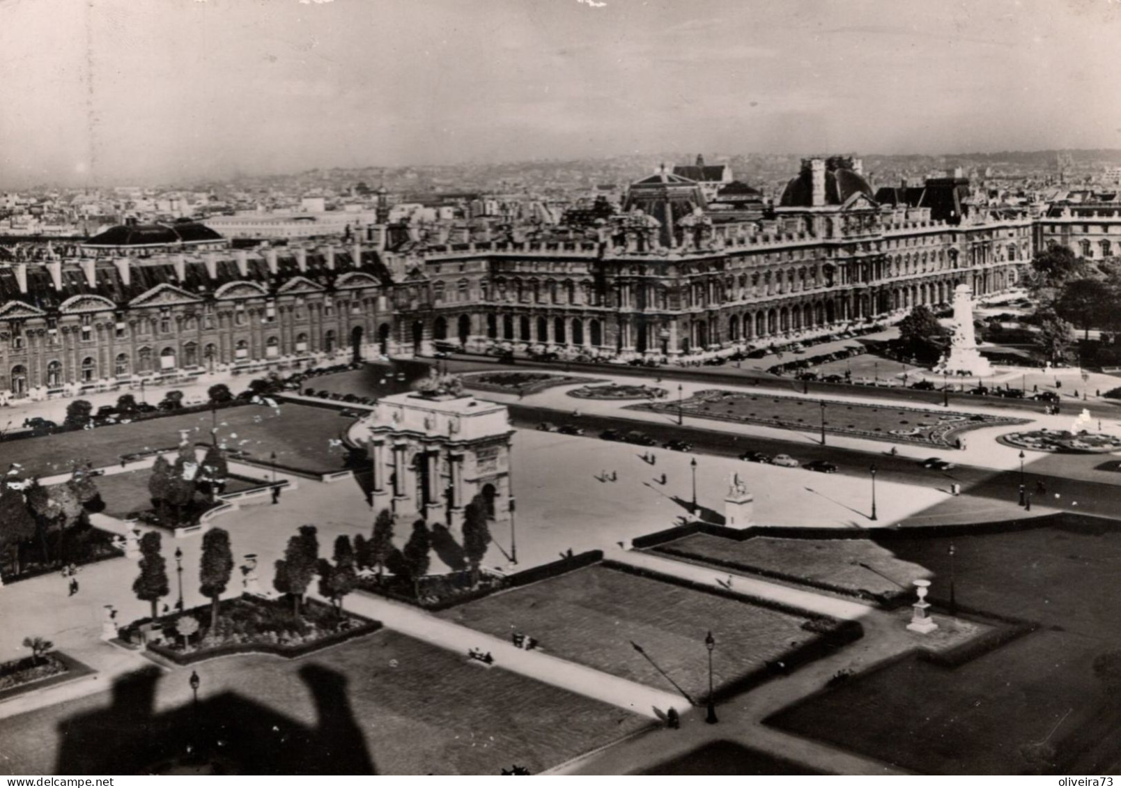 PARIS - Le Louvre Et Les Jardins Du Carrousel - Louvre