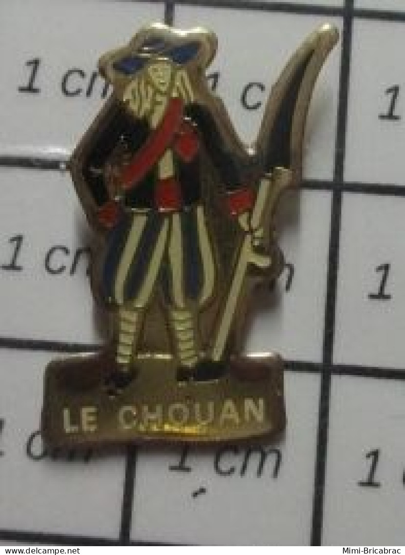 321 Pin's Pins / Beau Et Rare / MILITARIA / CHOUAN Génocidé (!!) DE VENDEE - Army