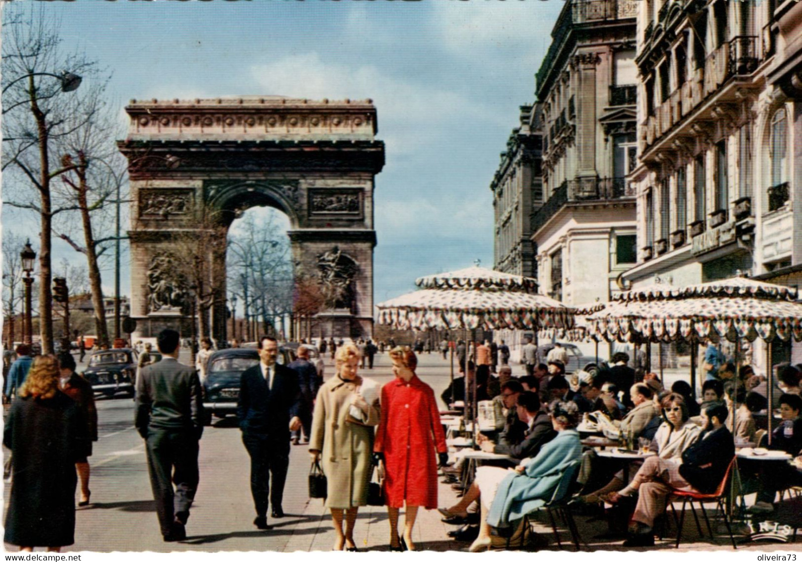 PARIS - Avenue Des Champs-Elyeés - L'Arc De Triomphe - Champs-Elysées