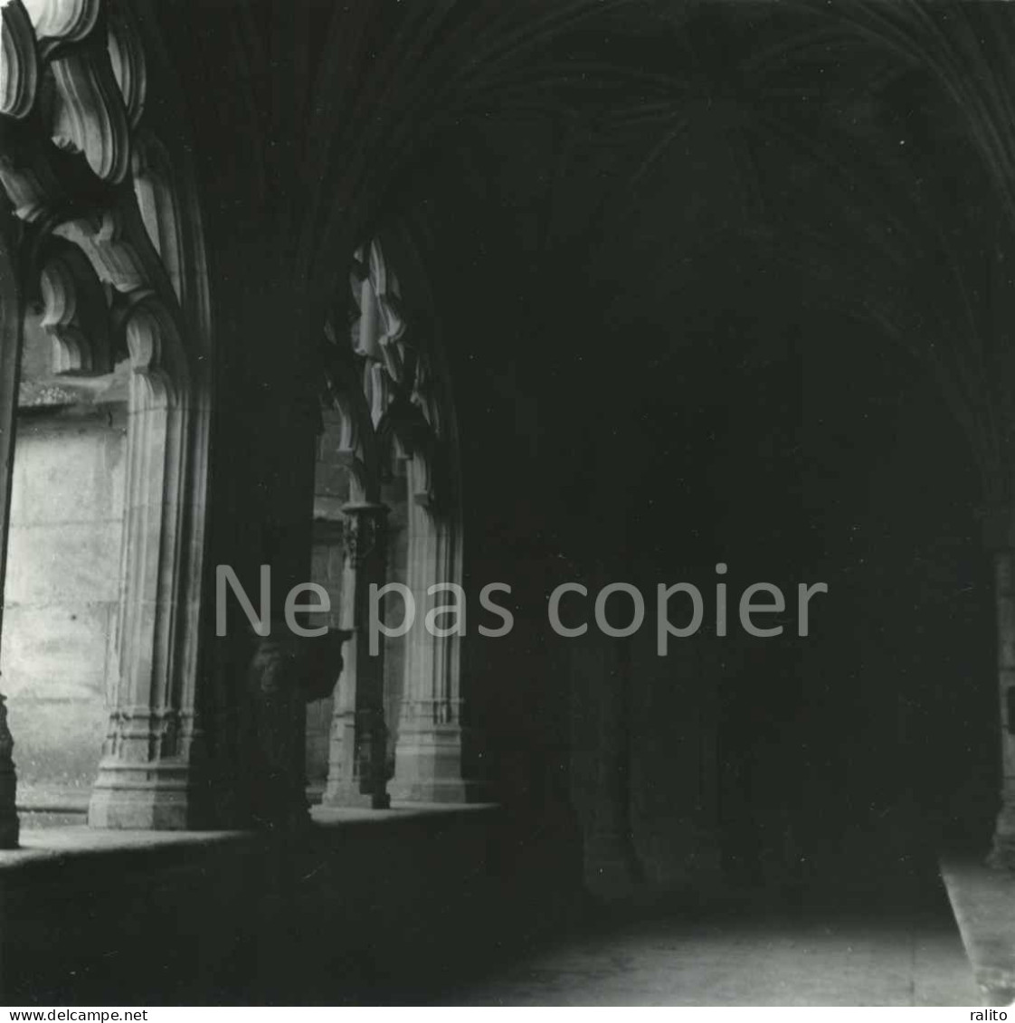 CADOUIN Vers 1960 Cloitre Photo 14 X 14 Cm DORDOGNE - Places