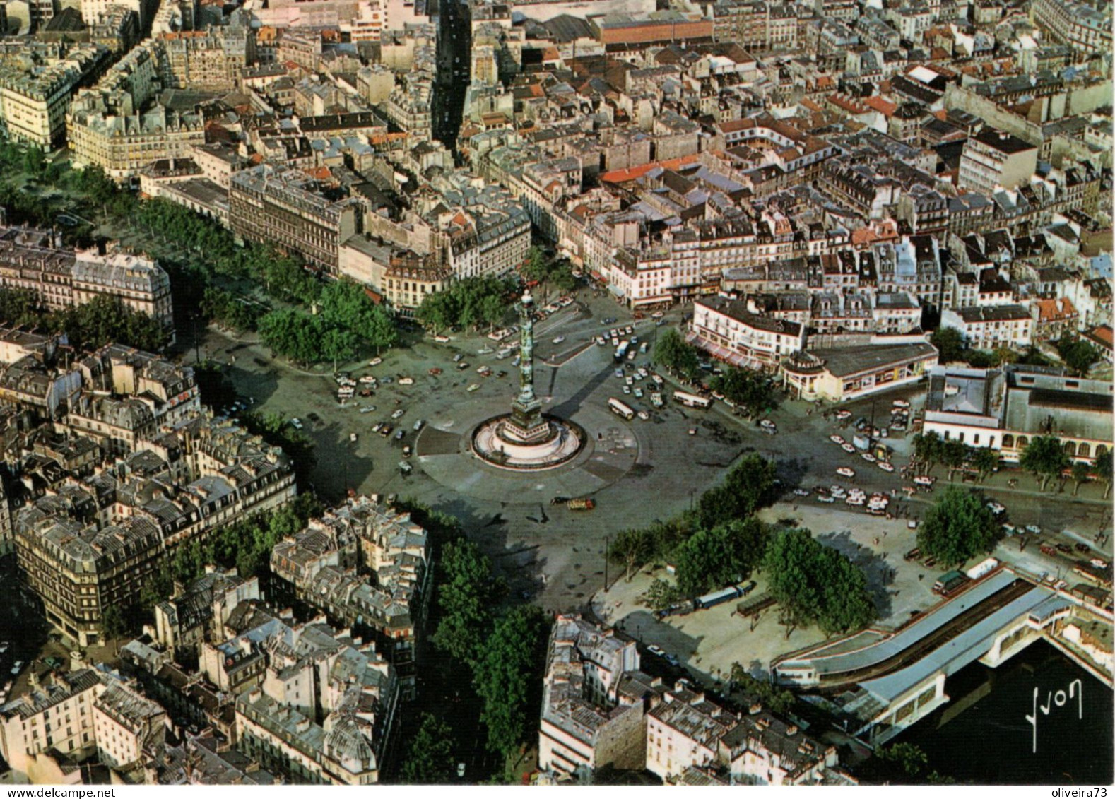 PARIS - Place De La Basilique Et Colonne De Juillet - Squares