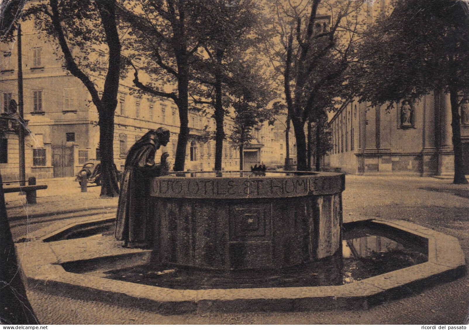 Cartolina Milano - Fontana Di San Francesco - Milano