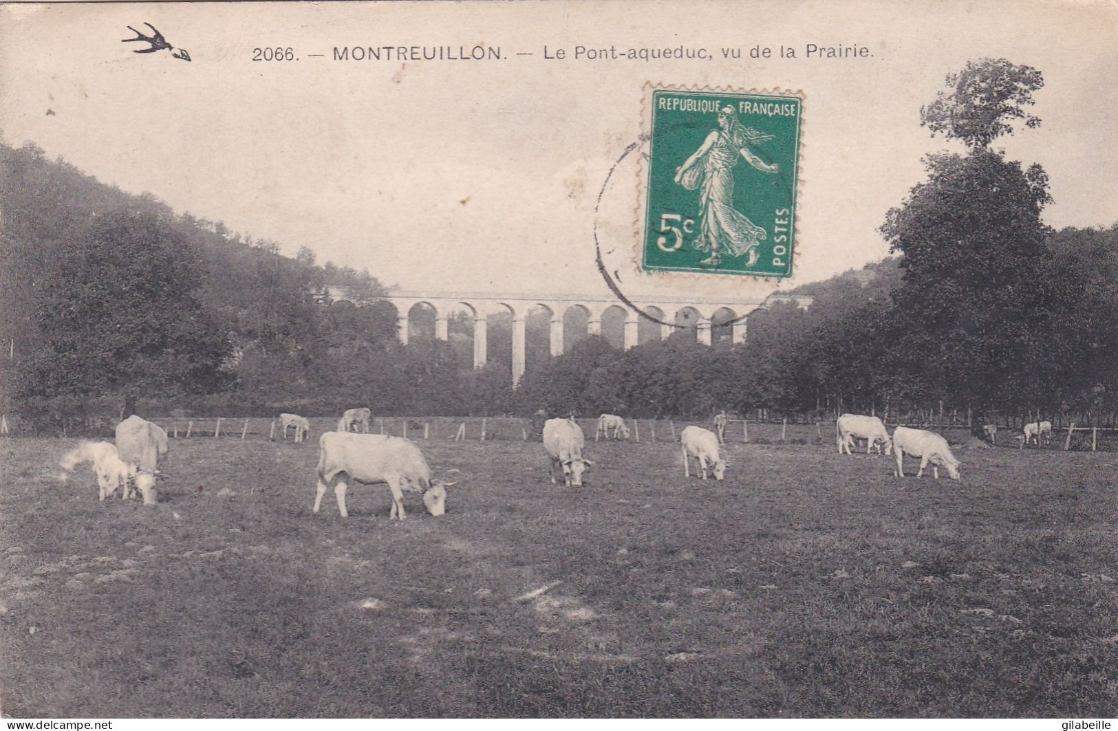 58 - Nievre -  MONTREUILLON - Le Pont Aqueduc Vu De La Prairie - Altri & Non Classificati