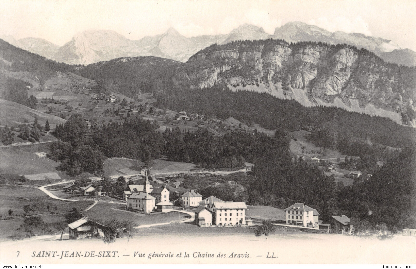 R332474 7. Saint Jean De Sixt. Vue Generale Et La Chaine Des Aravis. LL - World