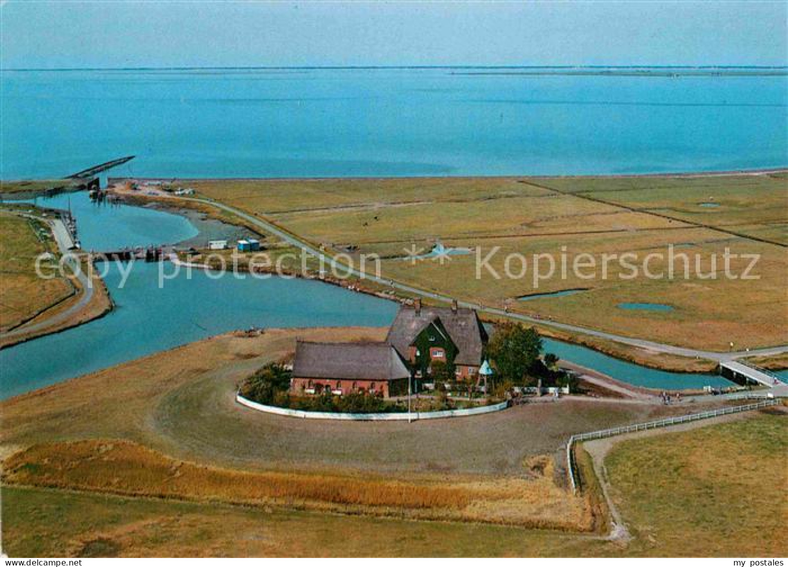 72846080 Hallig Hooge Fliegeraufnahme Kirchwarft Hooge - Other & Unclassified