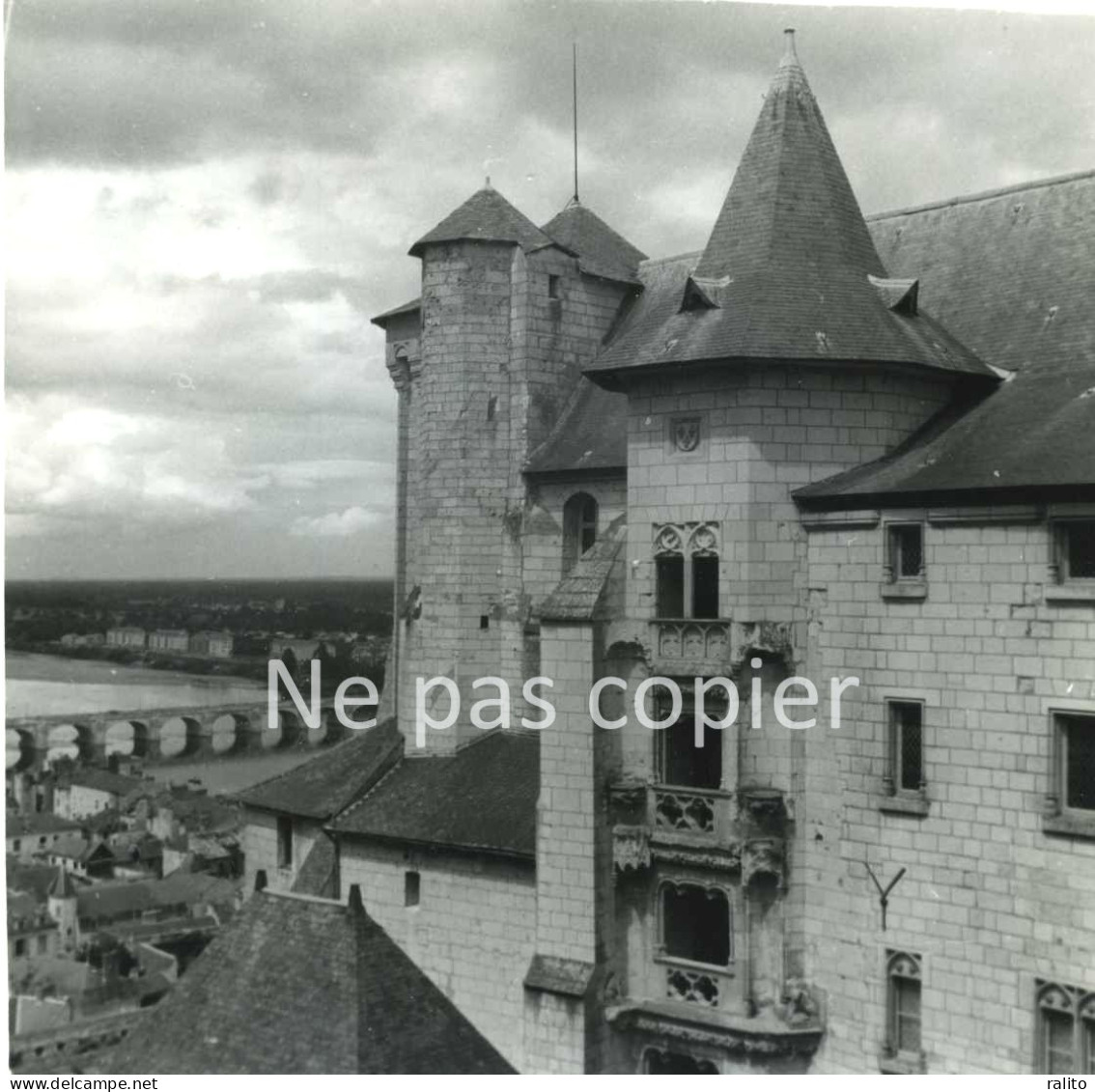 SAUMUR Vers 1960 Le Château Photo 14 X 14 Cm  MAINE-ET-LOIRE - Lieux