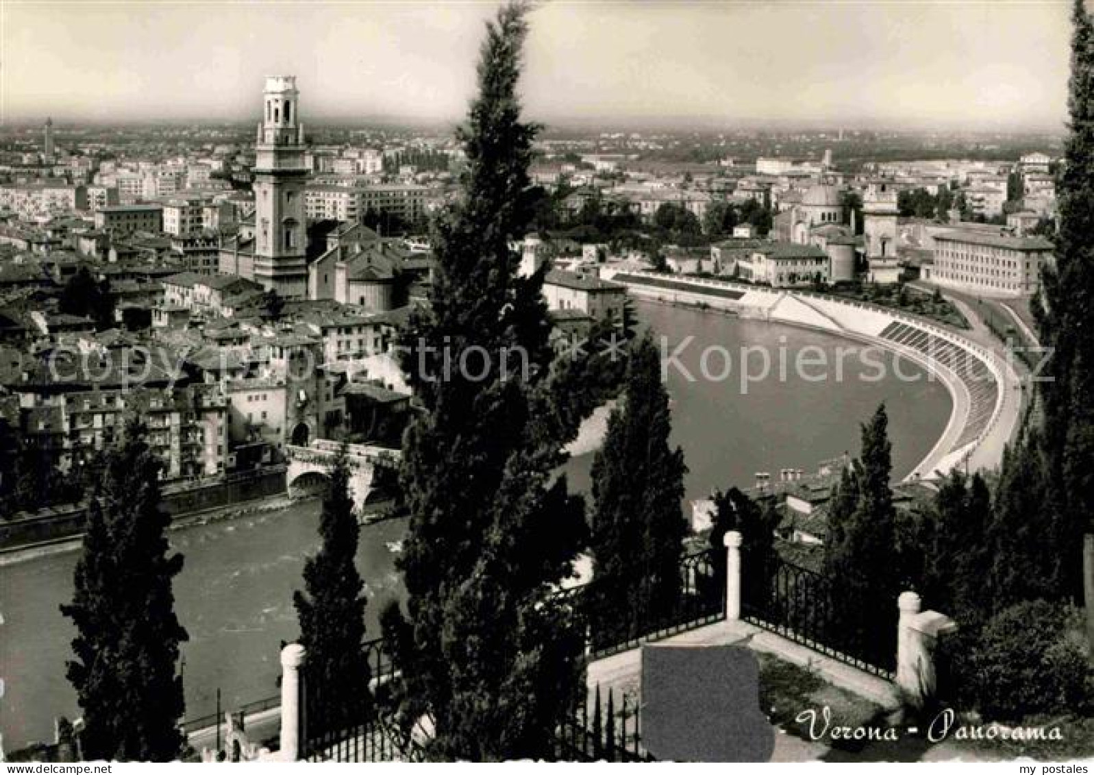 72844943 Verona Veneto Panorama Am Fluss Verona - Other & Unclassified