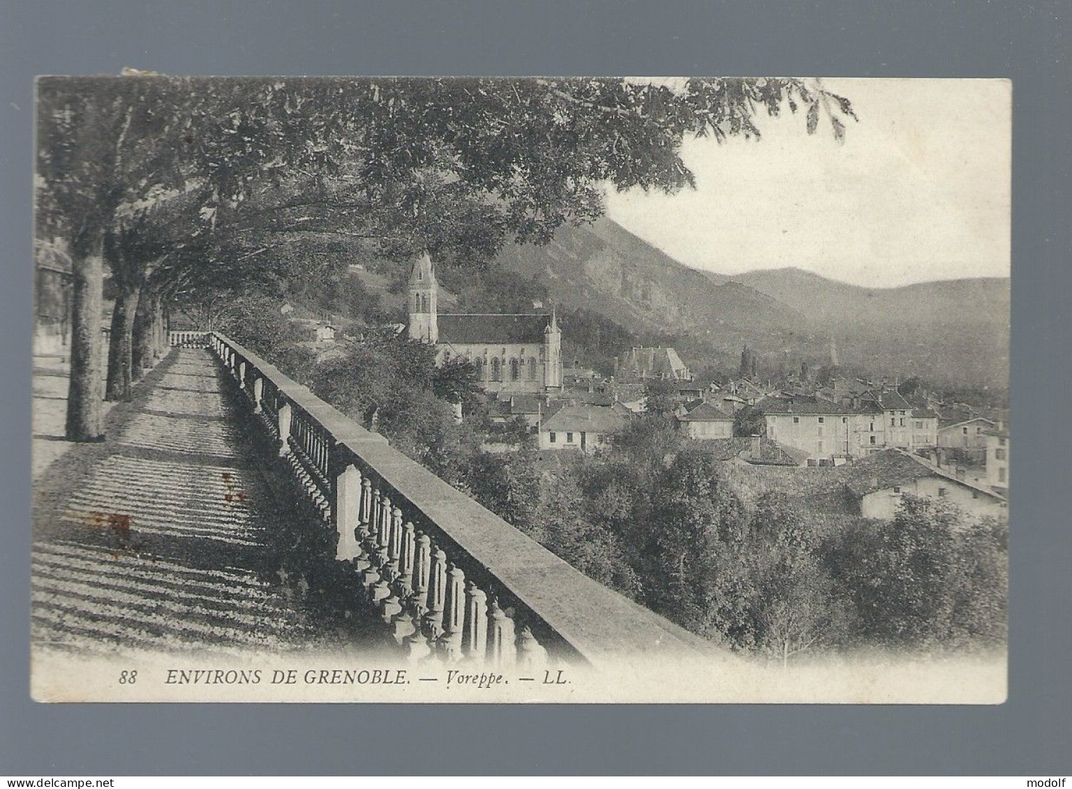 CPA - 38 - Environs De Grenoble - Voreppe - Circulée En 190? - Voreppe