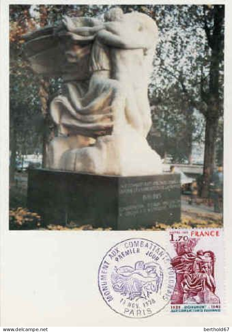 France Cmax Yv:2021 Mi:2126 Monument Aux Combattants Polonais Paris 11-11-78 - 1970-1979