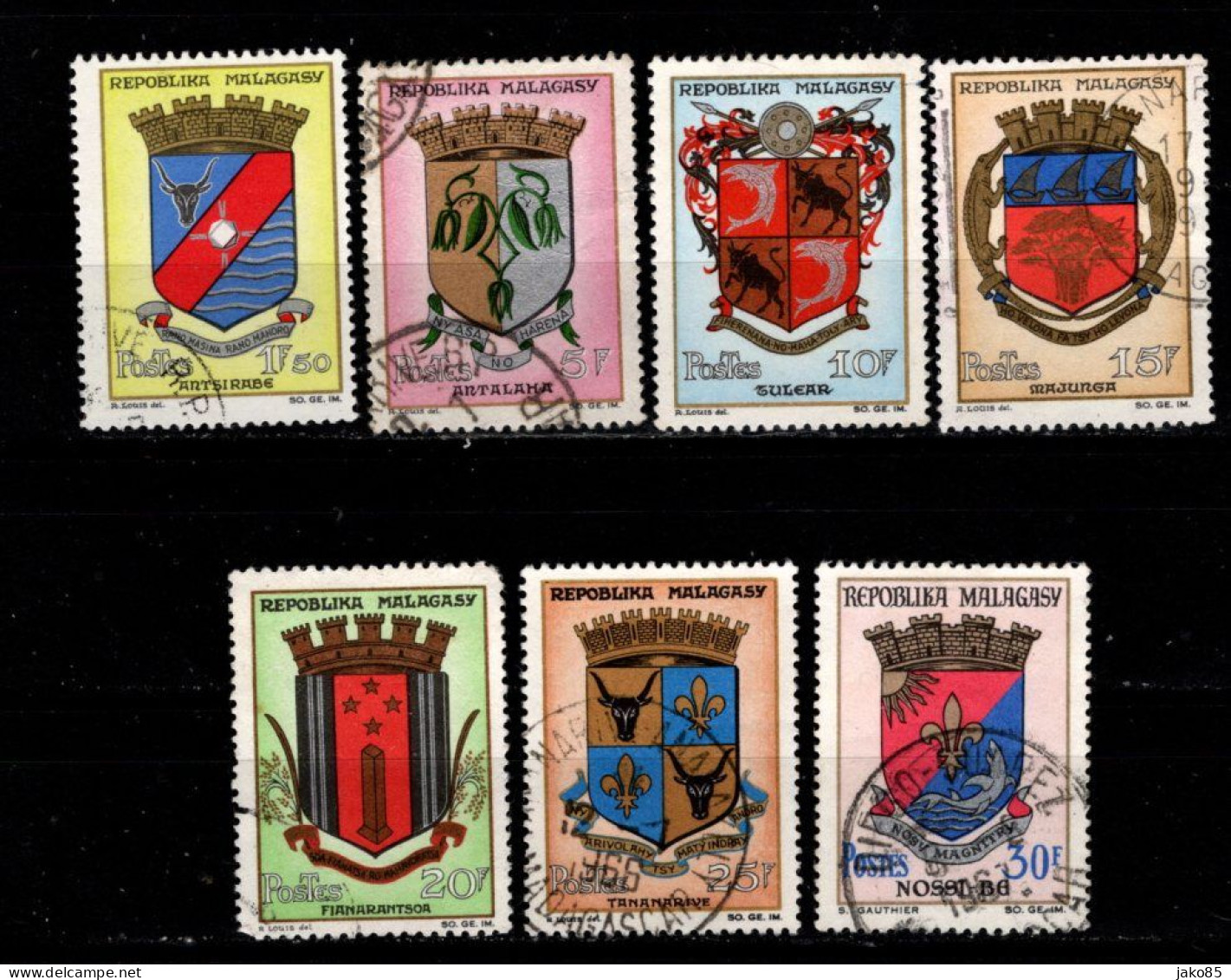 - MADAGASCAR - 1967 - YT N° 388 / 392A - Oblitérés  - Armoiries - Madagaskar (1960-...)