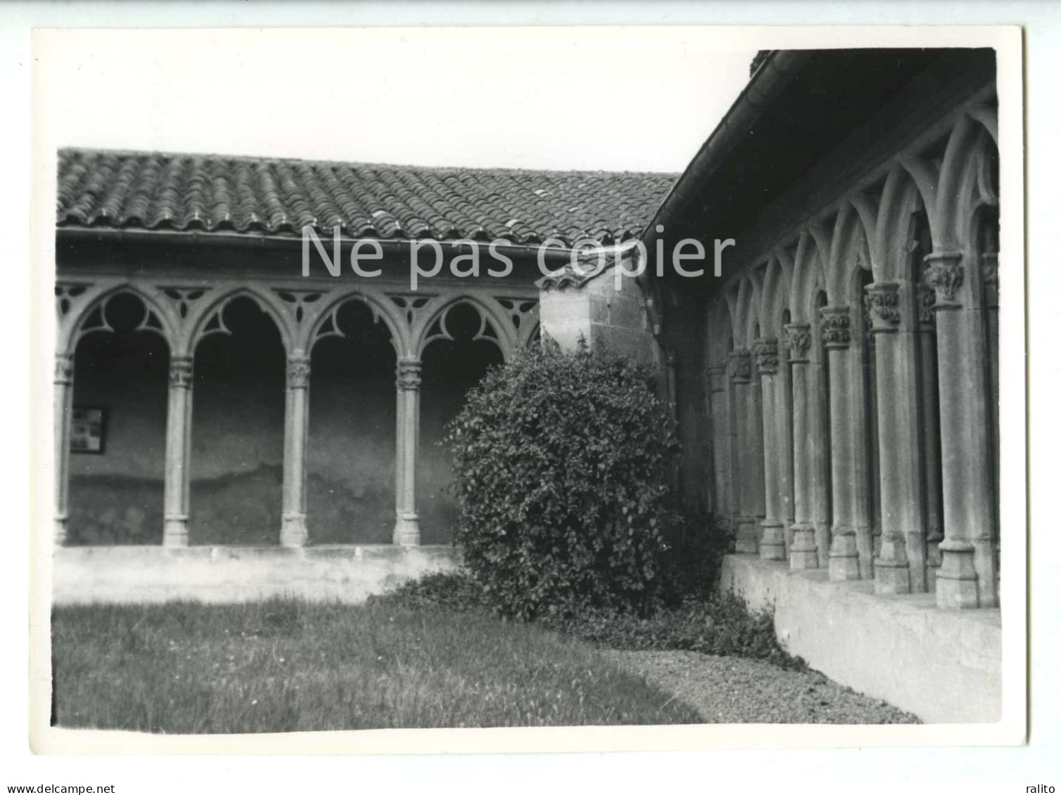 CHARLIEU Vers 1960 Prieuré Photo 14 X 20 Cm LOIRE - Lugares