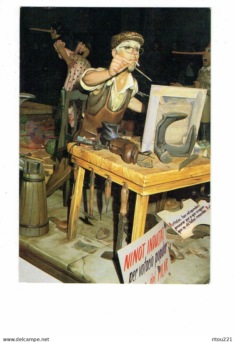 Cpm - Spain Valencia - 1989 - FALLAS DE VAENCIA Ninot Indultat - Homme Peintre Tableau Nez Pinocchio - Valencia