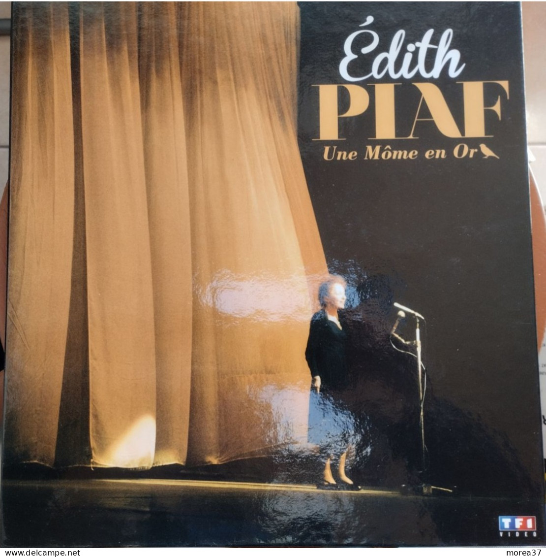 EDITH PIAF  Une Môme En Or   2 Cds +  2 Dvd    (CM4  ) - Sonstige - Franz. Chansons