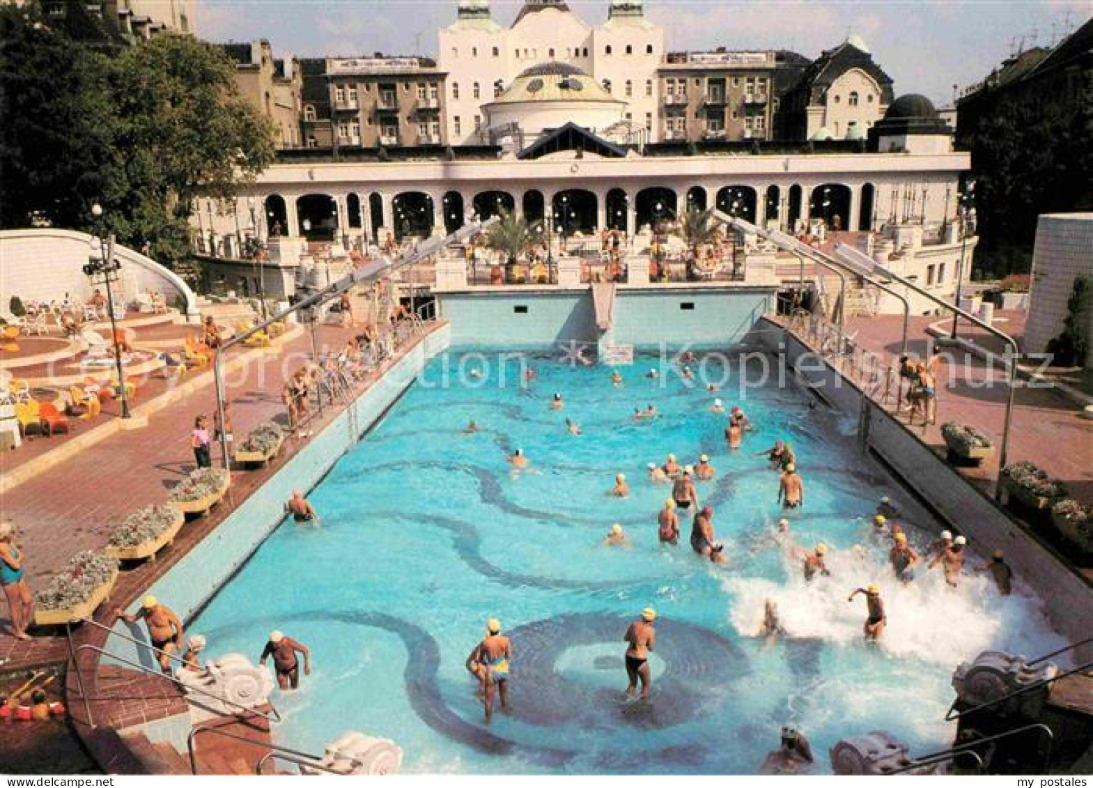 72842637 Budapest Gellert Wellenbad  Budapest - Hongrie