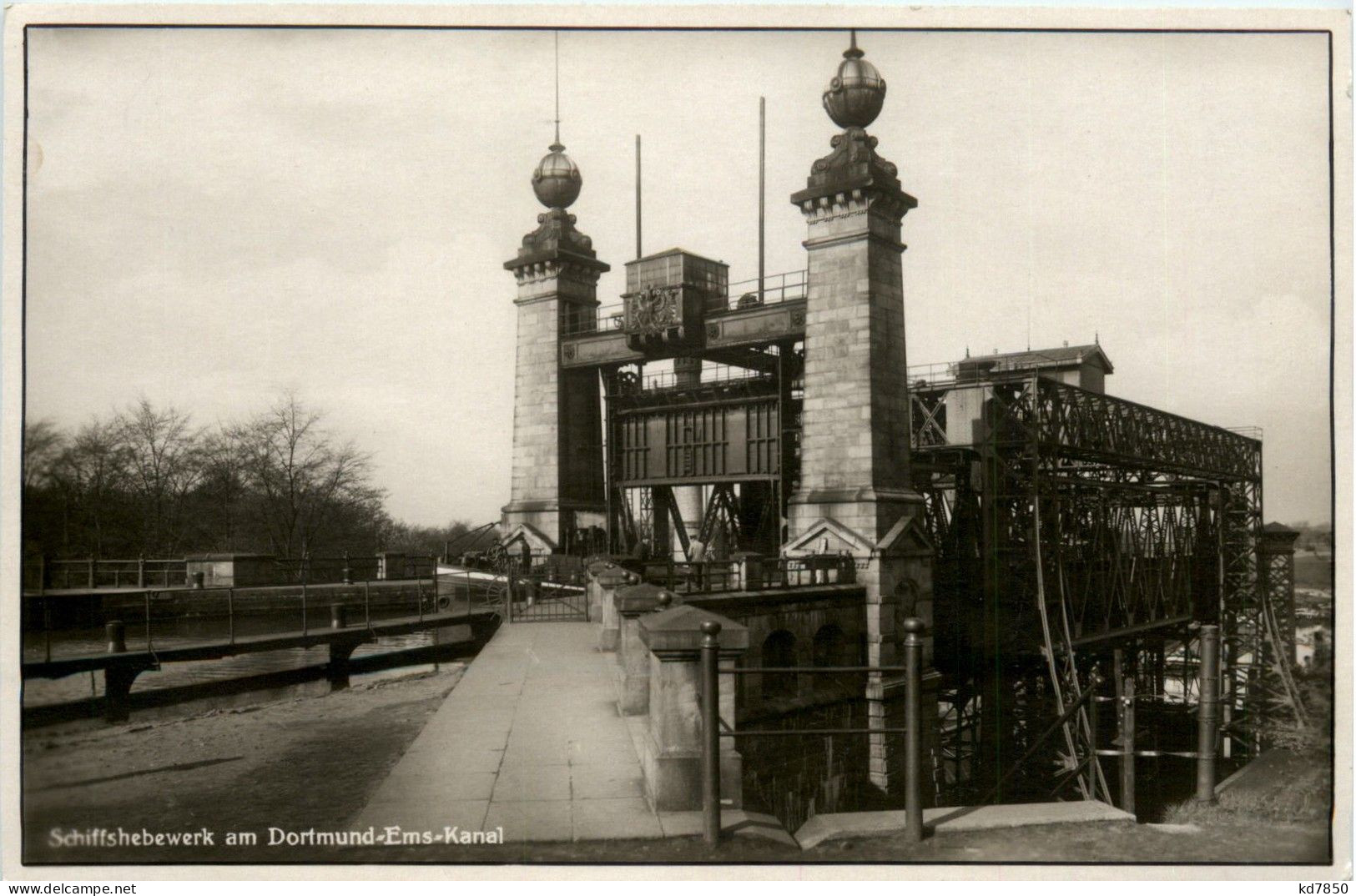 Schiffshebewerk Bei Henrichenburg - Dortmund