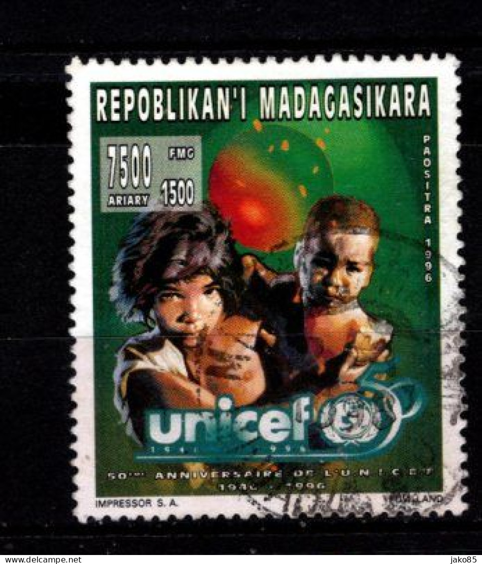 - MADAGASCAR - 1996 - YT N° 1446  - Oblitéré  - UNICEF - Madagascar (1960-...)