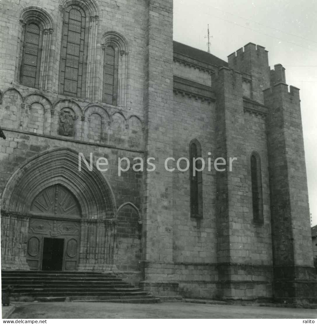 SAINT-YRIEIX Vers 1960 L'église Photo 14 X 14 Cm HAUTE-VIENNE - Orte