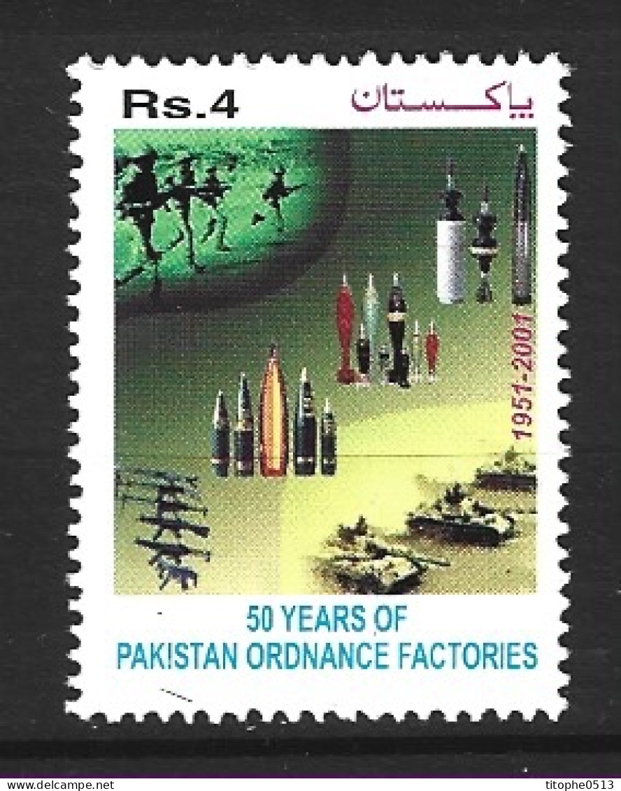 PAKISTAN. N°1060 De 2001. Tanks. - Militaria