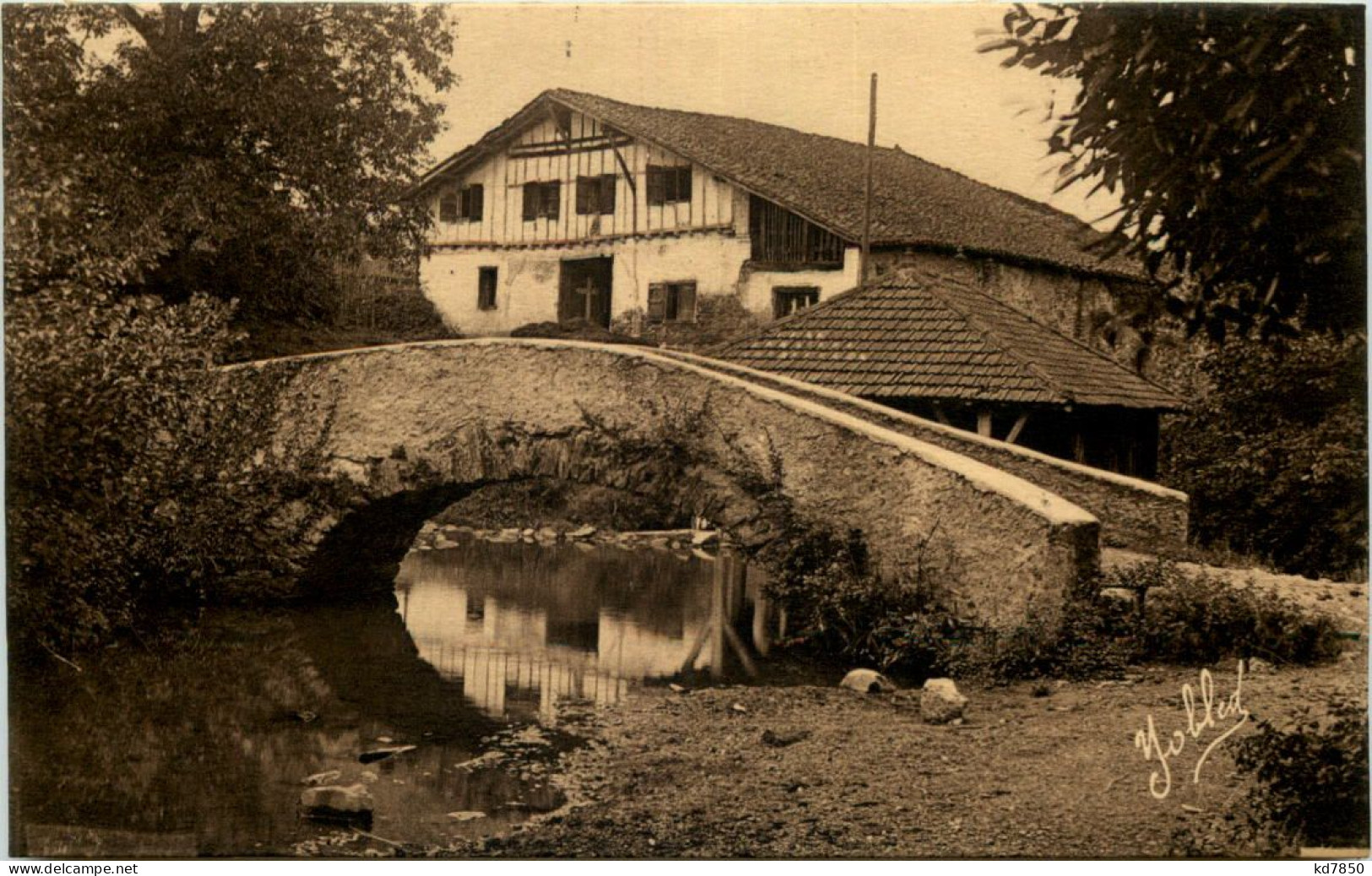 Maison Basque Au Vieux Cambo - Andere & Zonder Classificatie