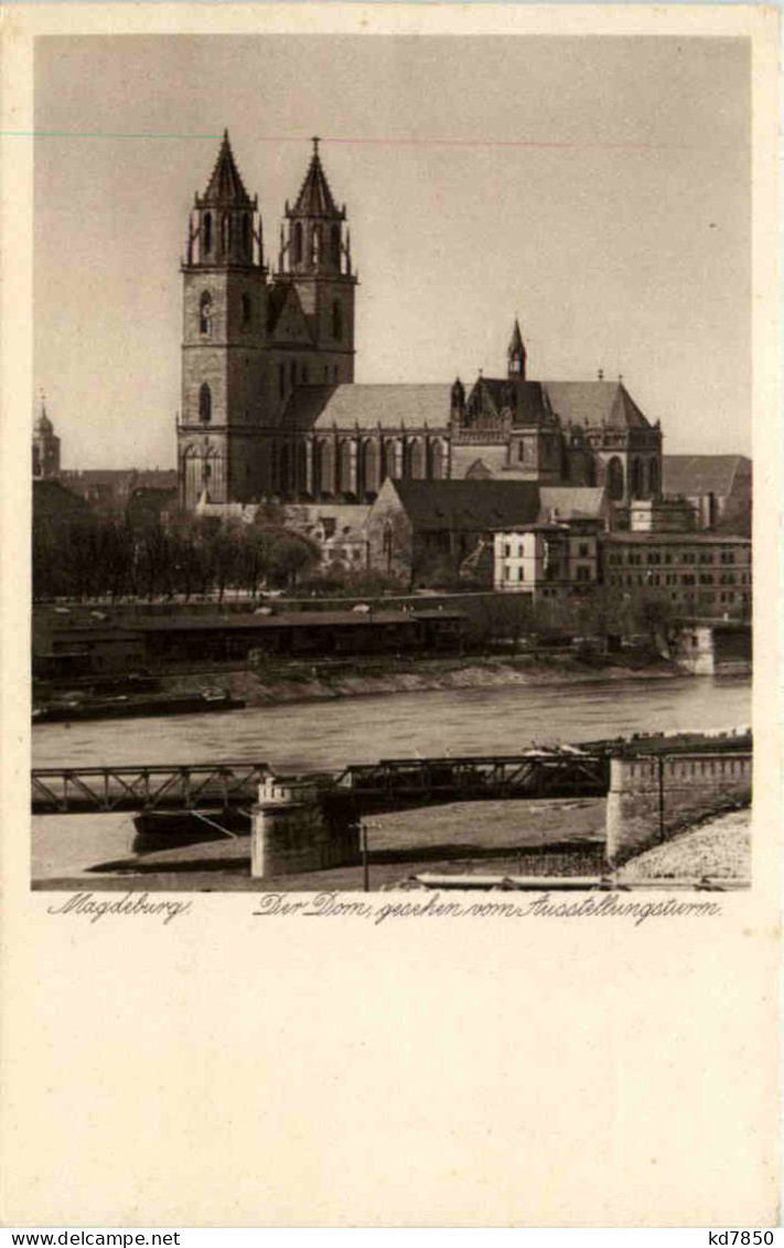 Magdeburg, Der Dom Gesehen Vom Ausstellungsturm - Maagdenburg