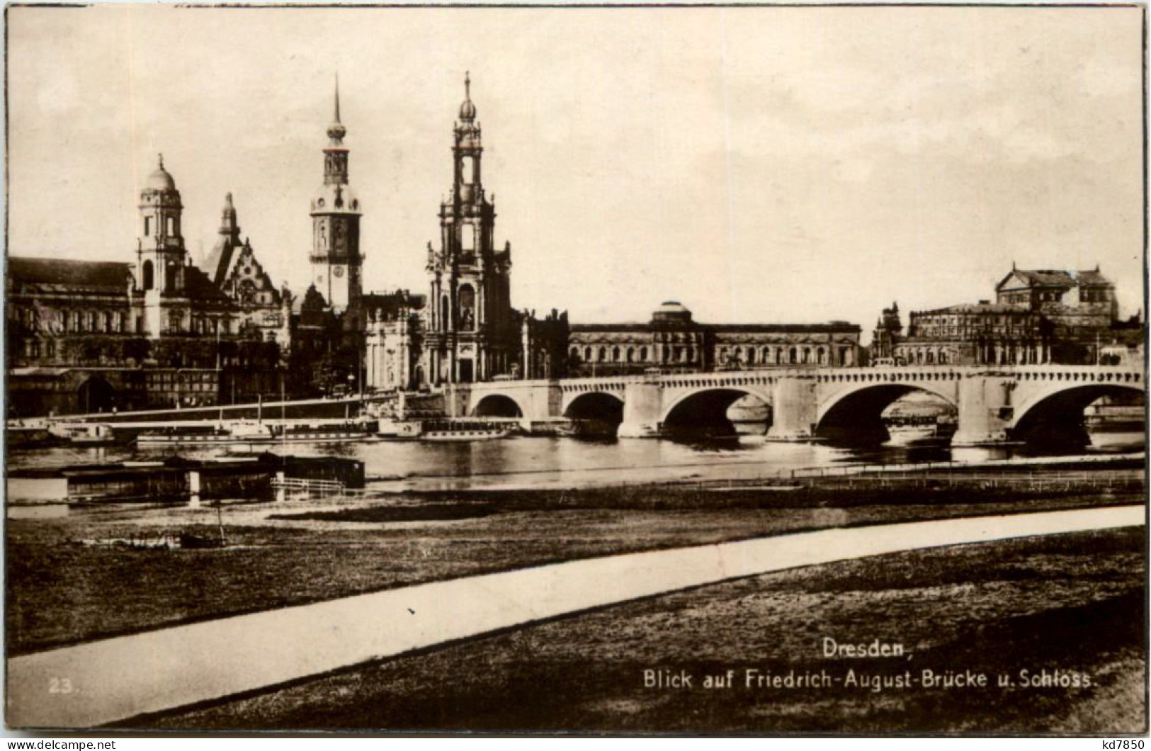 Dresden, Blick Auf Friedrich-August-Brücke U. Schloss - Dresden