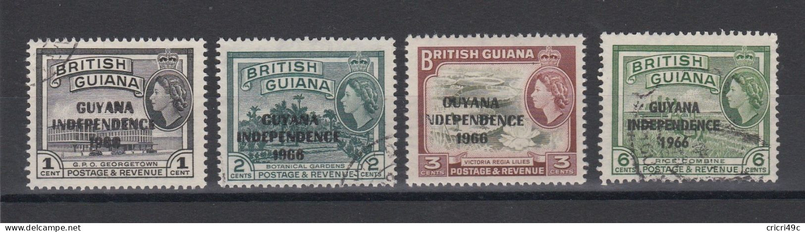 GUIANA 1 Lot De 4 Timbres Neufs** Et Oblitérés (G4) - Guayana Británica (...-1966)