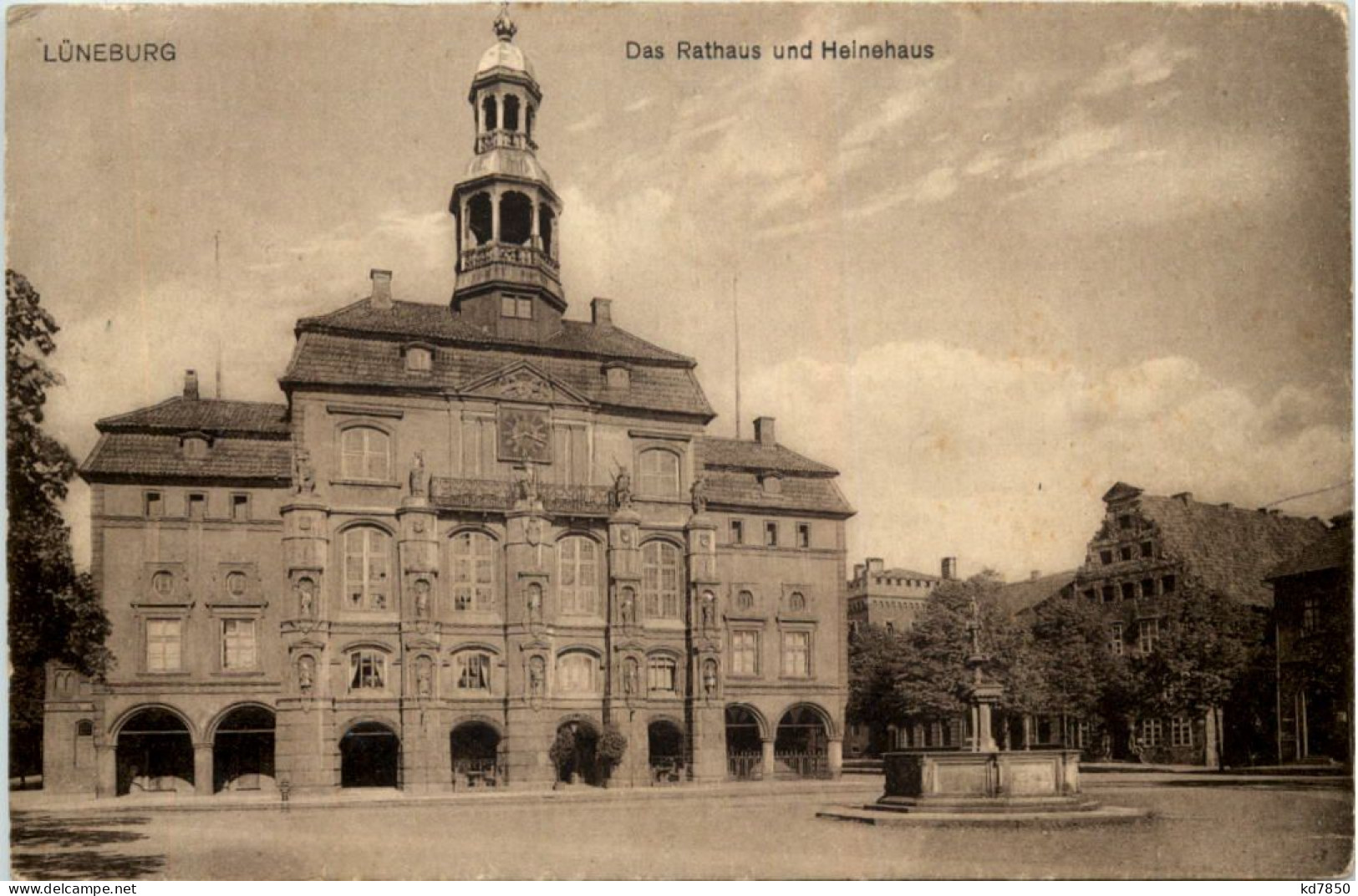 Lüneburg, Das Rathaus Und Heinehaus - Lüneburg