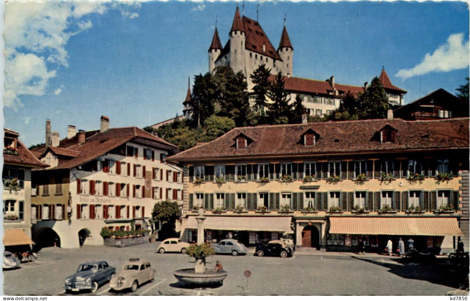 Thun, Rathausplatz Und Schloss - Thoune / Thun