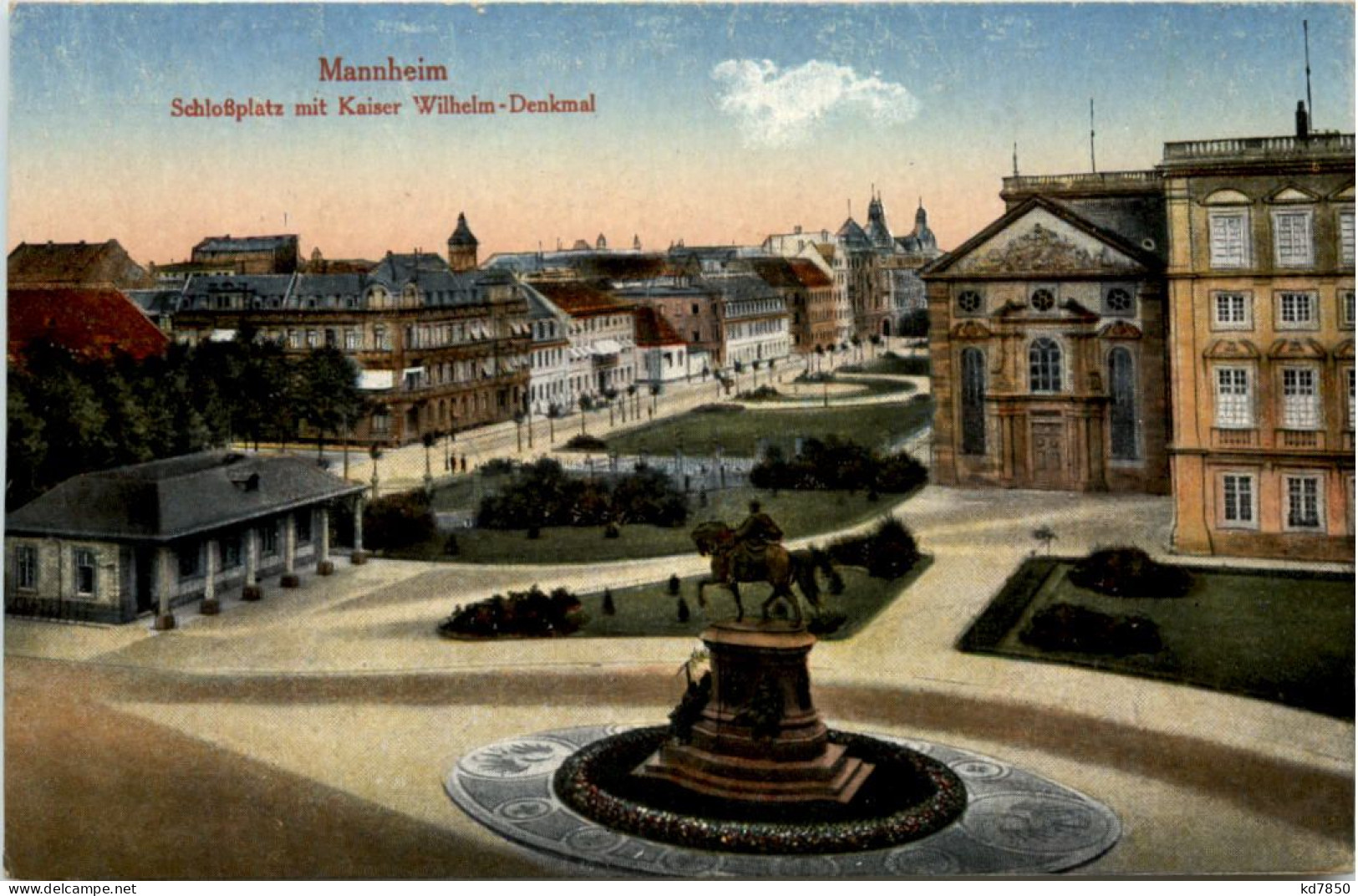 Mannheim, Schlossplatz Mit Kaiser-Wilhelm-Denkmal - Mannheim