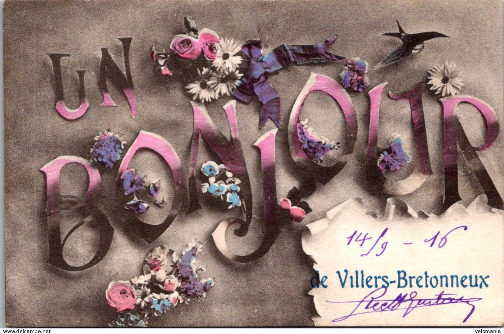 S16442 Cpa 80 Un Bonjour De Villers Bretonneux - Villers Bretonneux