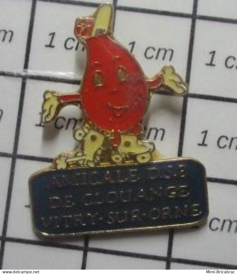 1818B Pin's Pins / Beau Et Rare / ASSOCIATIONS / AMICALE DSB DON DU SANG CLOUANGE VITRY SUR ORNE MOSELLE - Vereinswesen