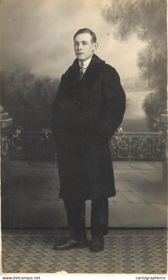 Souvenir Photo Postcard Elegant Man Haircut 1929 - Photographie