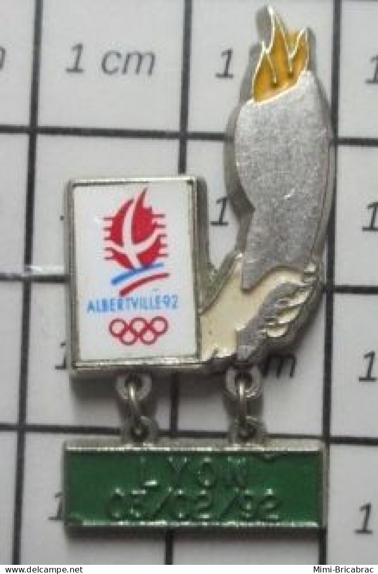1818B Pin's Pins / Beau Et Rare /  JEUX OLYMPIQUES / ALBERTVILLE 1992 PARCOURS DE LA FLAMME LYON - Olympische Spiele