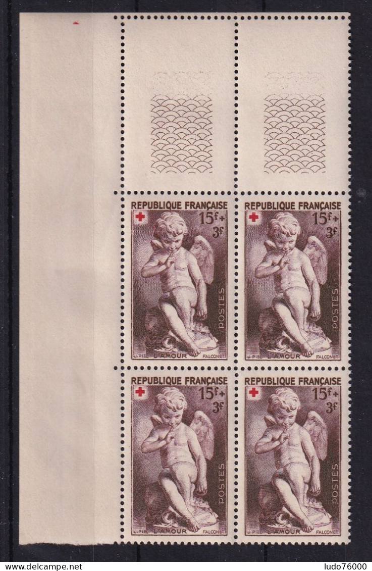 D 811 / LOT N° 877 BLOC DE 4 NEUF** COTE 14€ - Collections